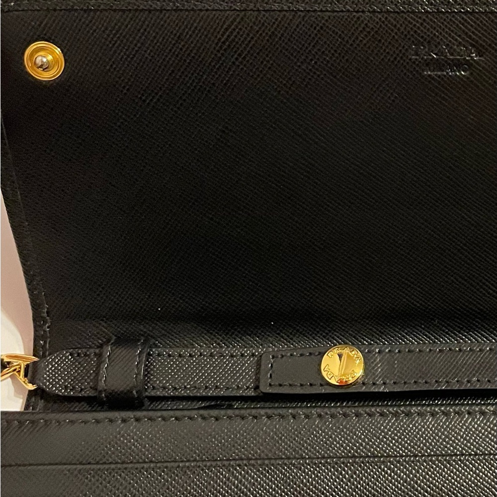 Authentic Prada Wallet On Chain - image 6